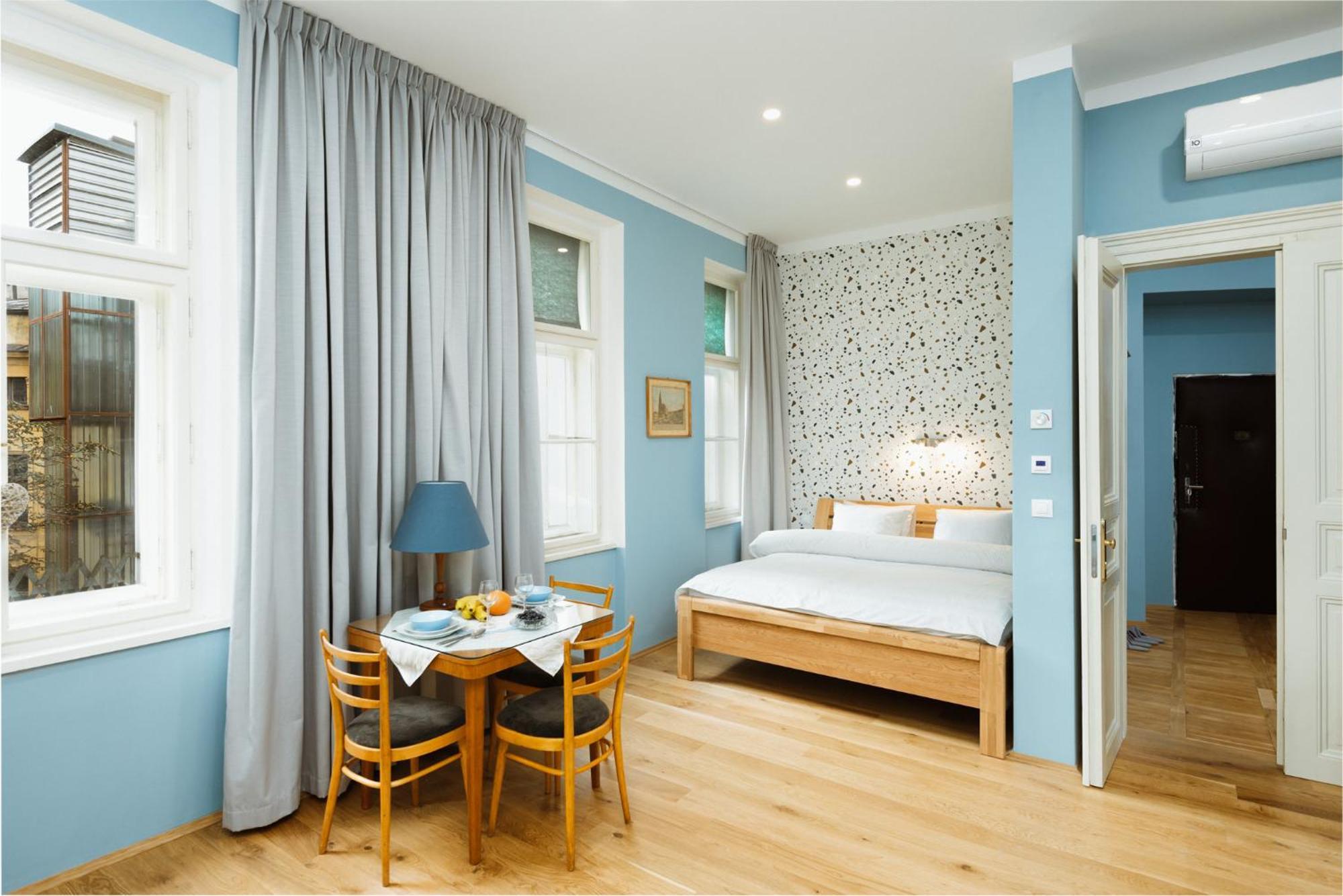 Dream Blue In City Centrewenceslas Sq In Walk ปราก ภายนอก รูปภาพ